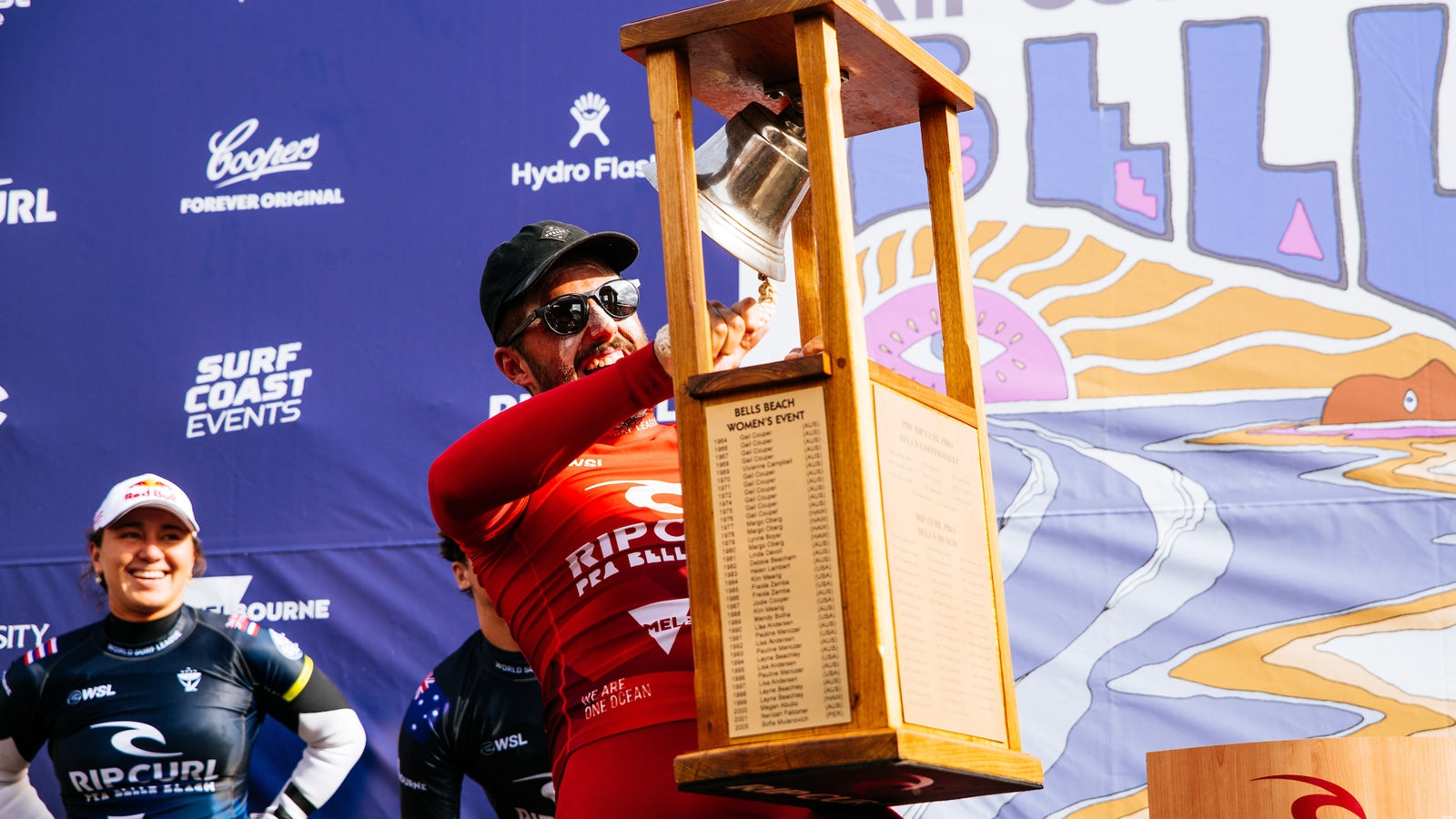 Filipe Toledo wins 2022 Rip Curl Pro Bells Beach. Photo © Beatriz Ryder / WSL