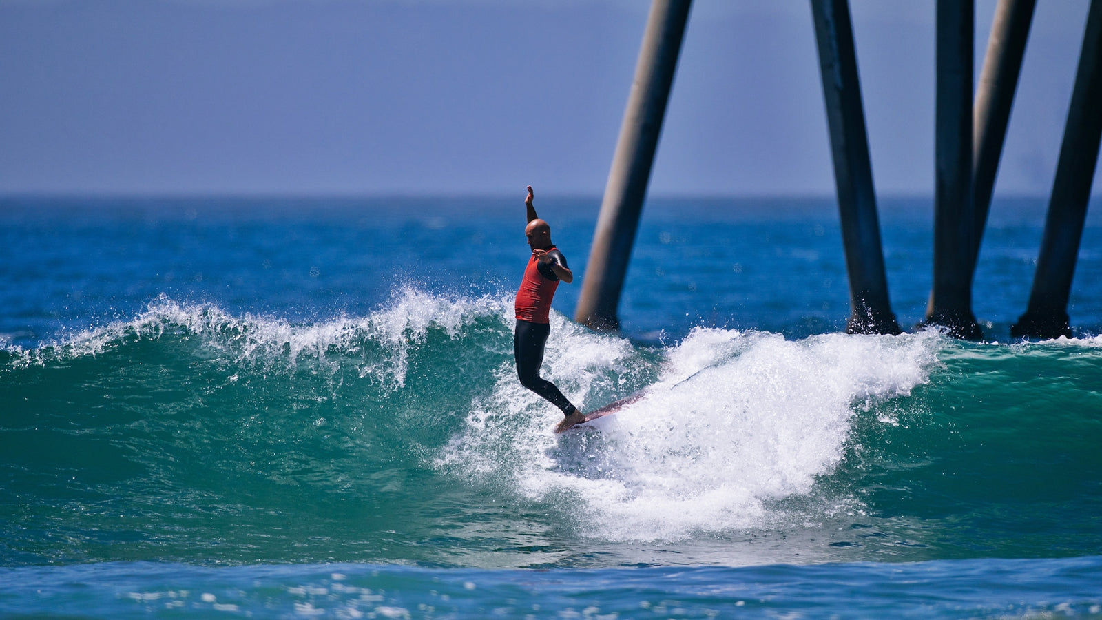 Taylor Jensen wins Vans Duct Tape Invitational. Photo © Beatriz Ryder / WSL