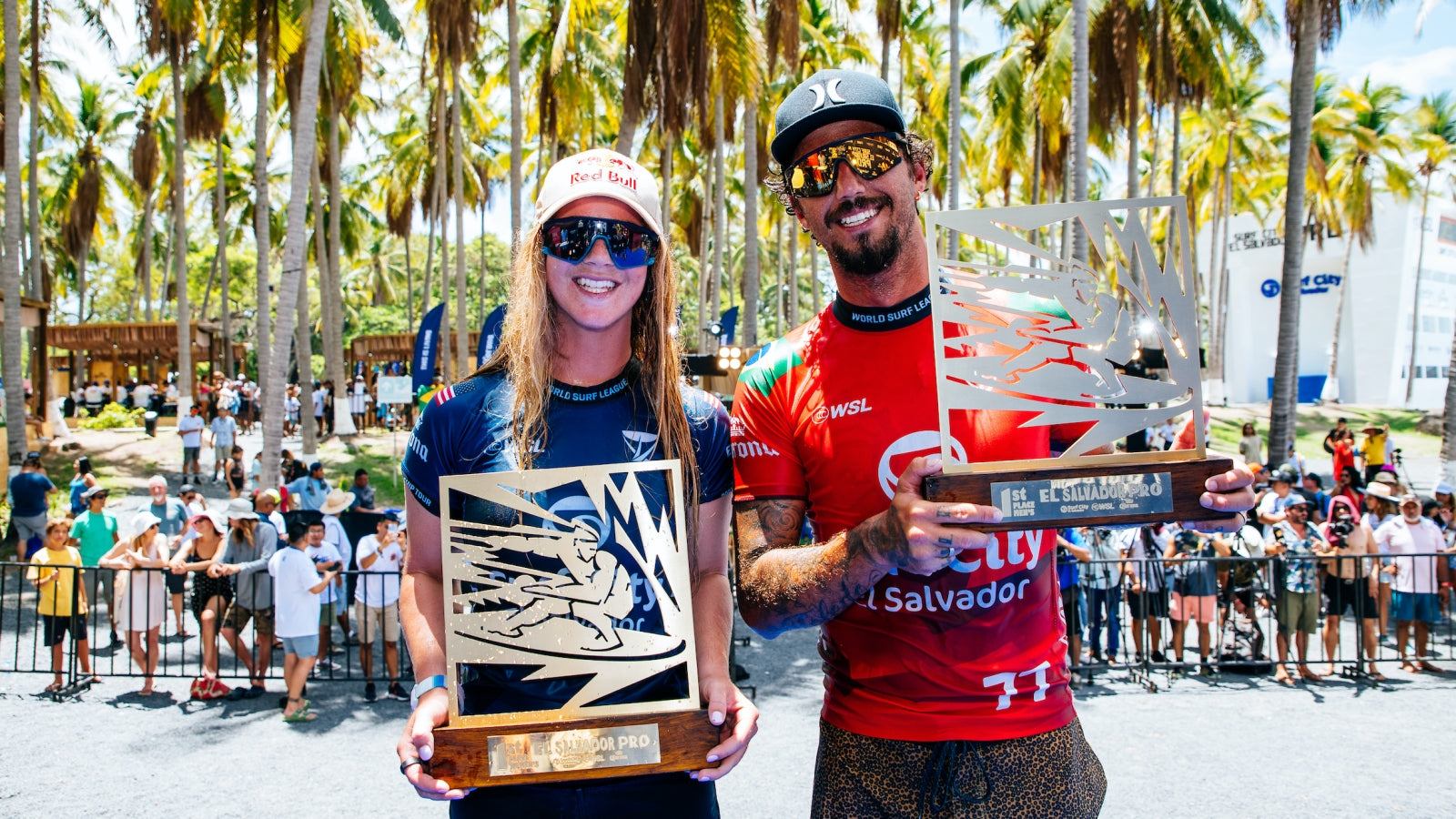 Caroline Marks and Filipe Toledo Win Surf City El Salvador Pro Presented by Corona. Photo by WSL / Beatriz Ryder